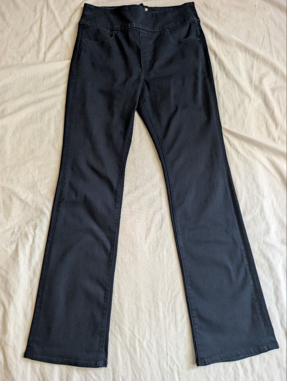 Spanx Signature Waist Slim Boot Jeans size 30 zip back